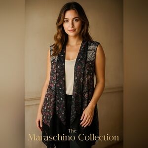 Pyramid Collection Top Vintage Boho Lace Floral Vest | 1X